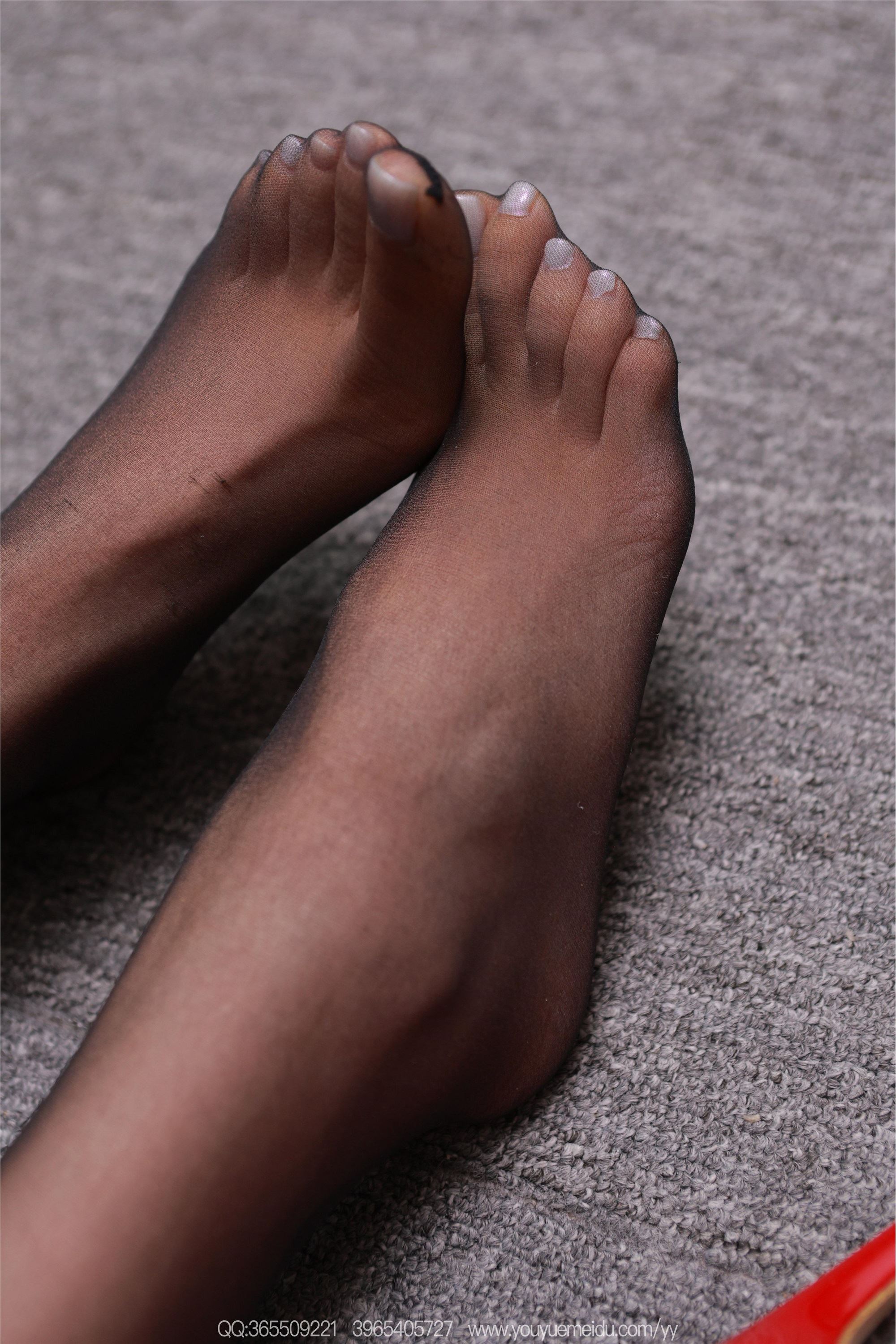 IESS异思趣向  2025.12.28 丝享家2250：美子《蓝色美甲（下）》